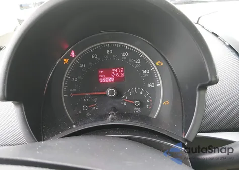 2009 Volkswagen New Beetle 2.5L из США, поврежденный, VIN 3VWRW31C29M509966